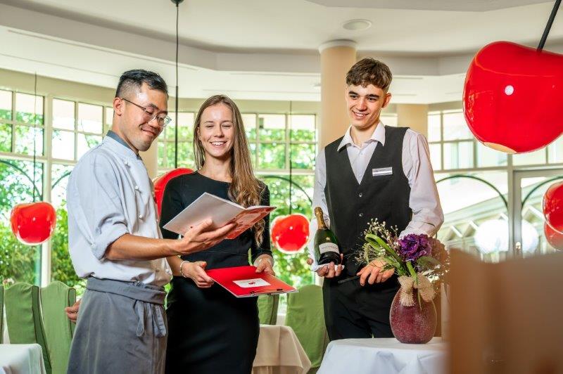 Bild zur Stelle Ausbildung 2026 zur Fachfrau/ Fachmann für Restaurant- und Veranstaltungsservice (m/w/d)