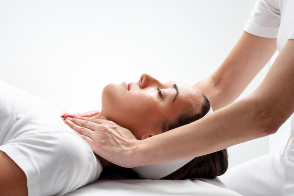 Bild zur Stelle Physiotherapeut  ( w/m/d)