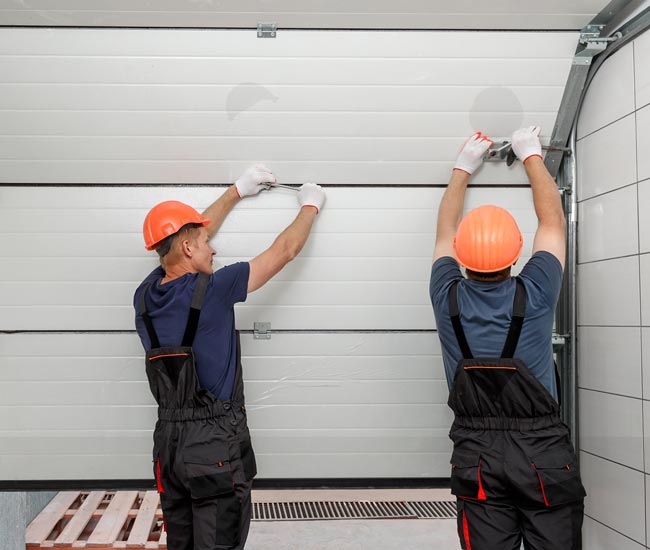 Bild zur Stelle Servicemitarbeiter (m/w/d) für Tür- und Toranlagen