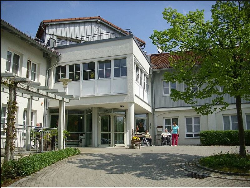 Bild zur Stelle Pflegehilfskraft (m,w,d) im Altenpflegeheim Oppach