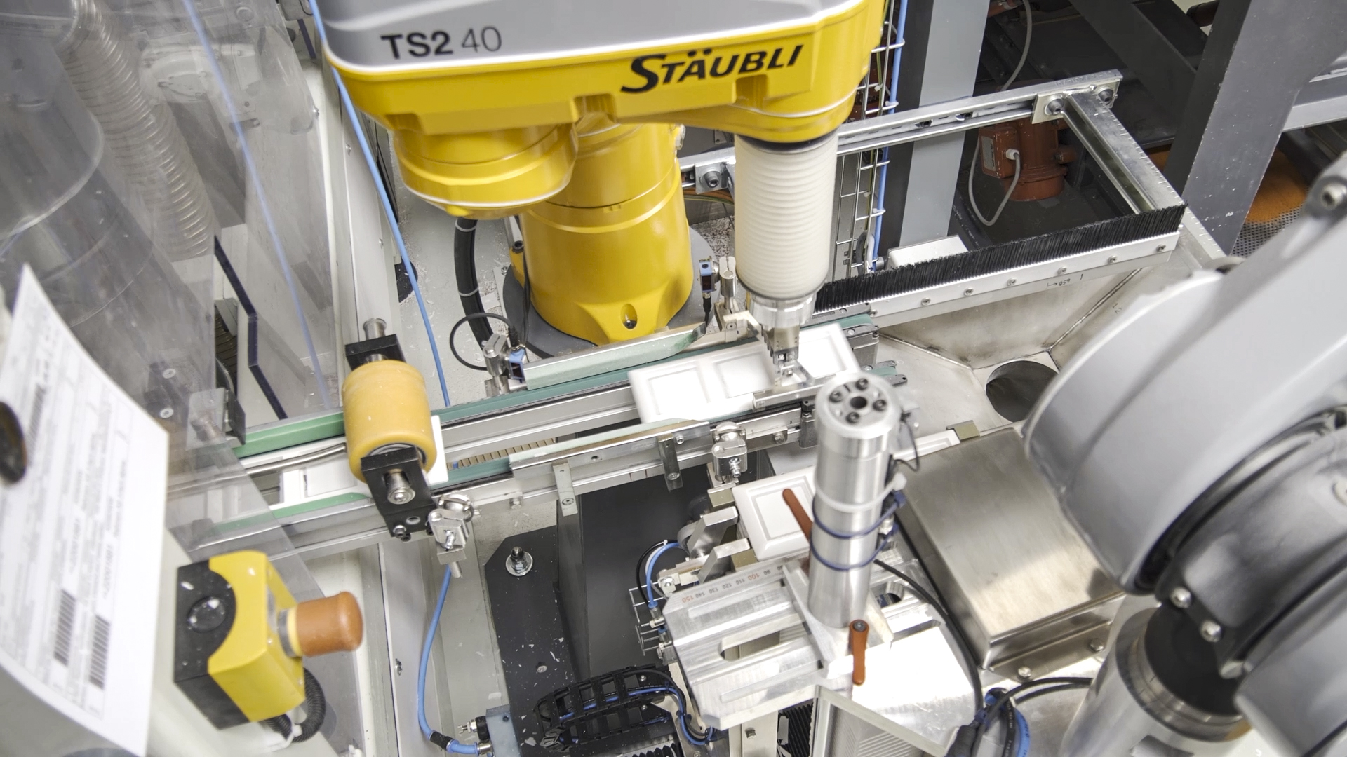 Bild zur Stelle Mechatroniker / Elektroniker / Elektriker (m/w/d)