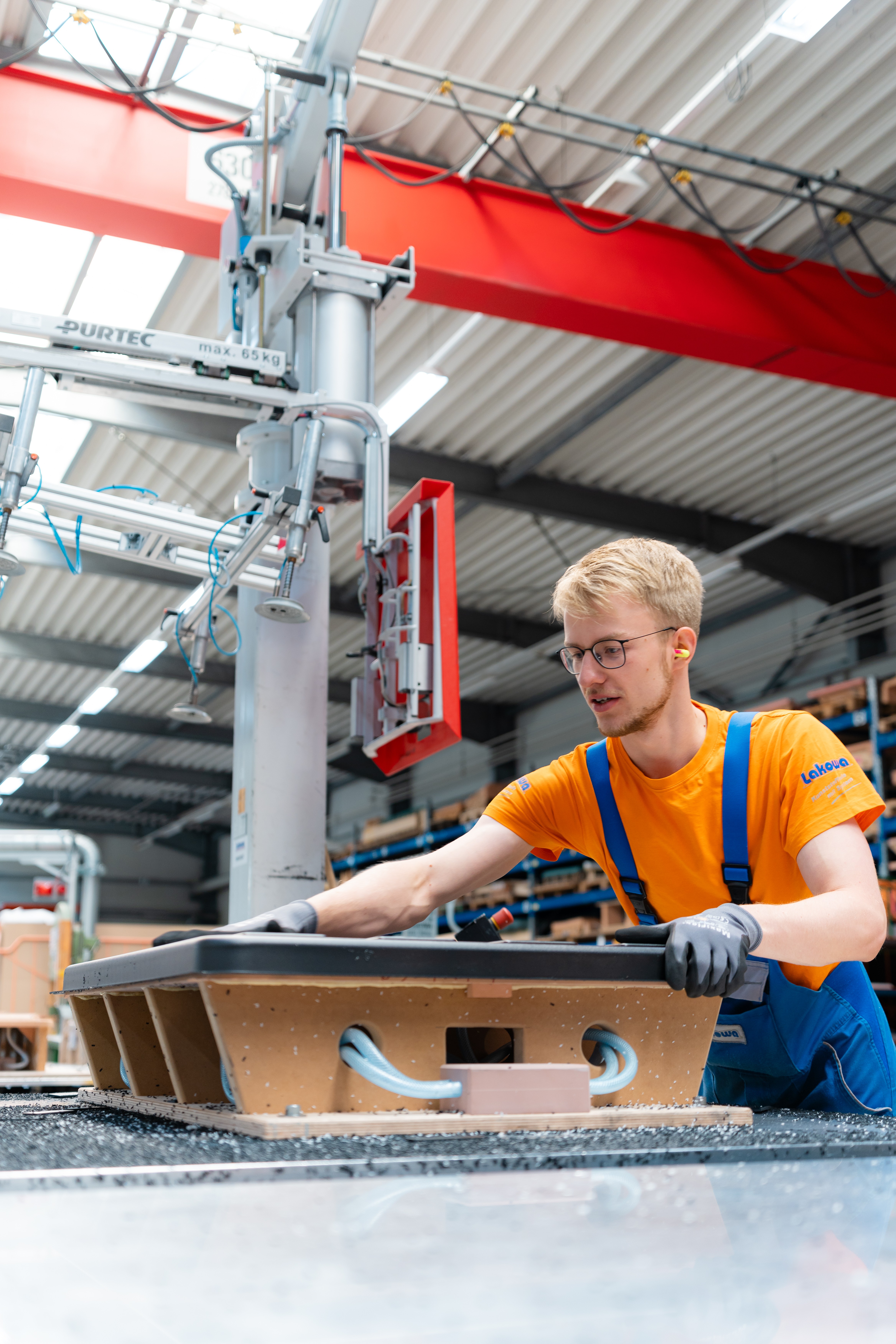 Bild zur Stelle Mitarbeiter Bereich  CNC - Fräsen (m/w/d)