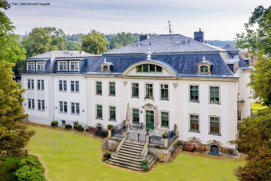 Bild zur Stelle Stellvertretende Pflegedienstleitung - stationär (m/w/d) 