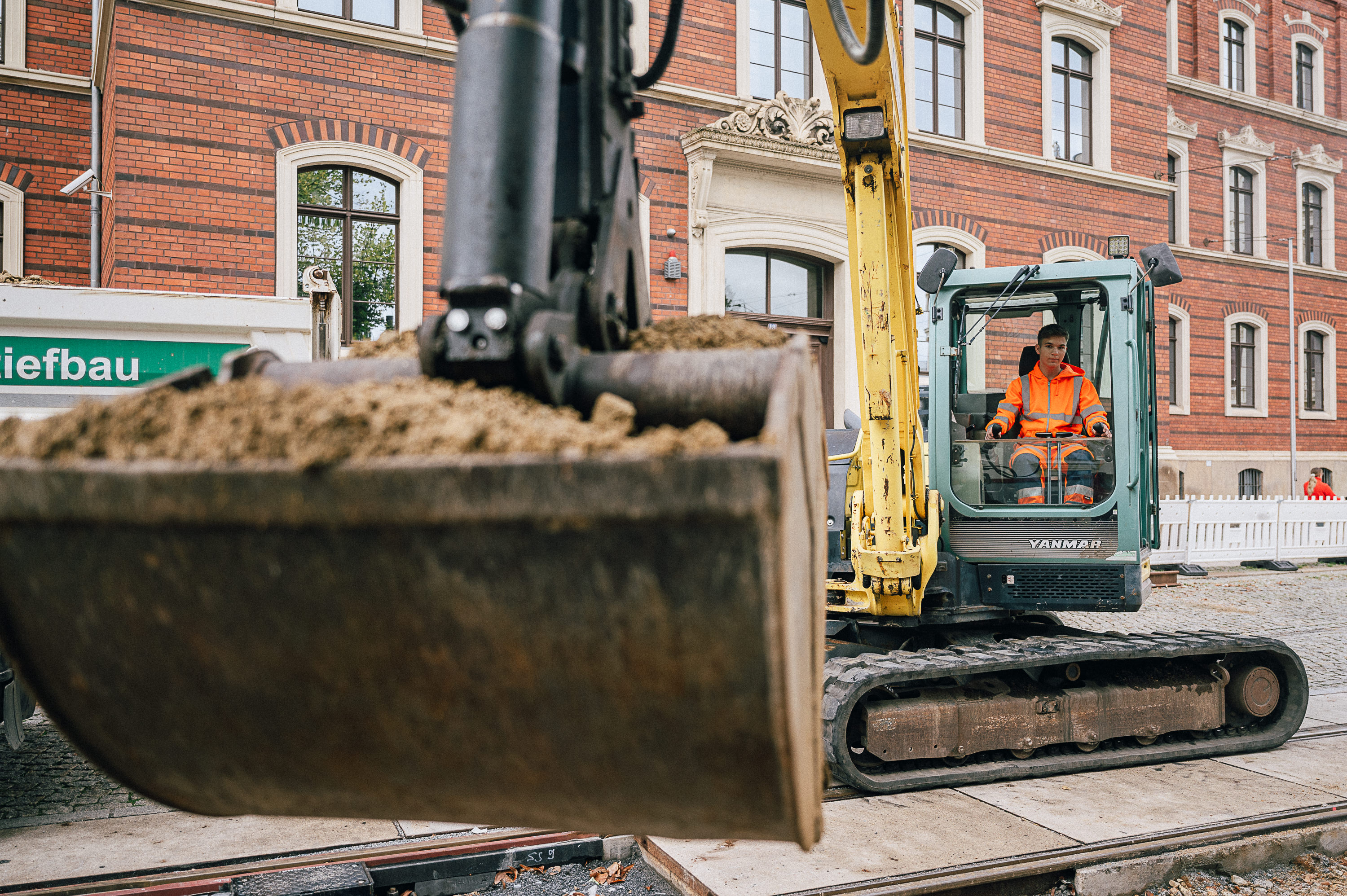Bild zur Stelle Ausbildung zum Baugeräteführer (m/w/d) - 2027